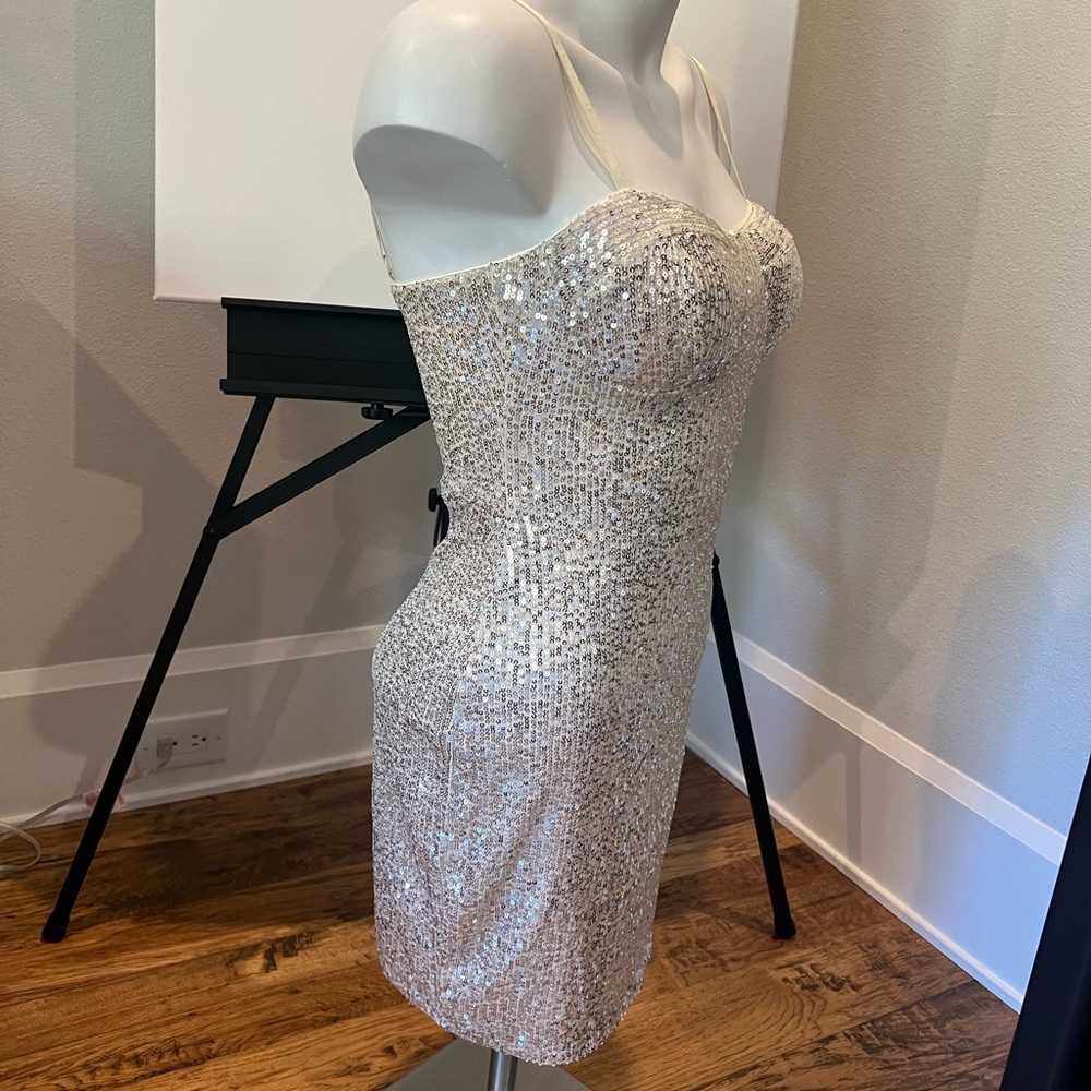 NWT! Sequin Champagne & Silver Mini Dress M - Picture 8 of 9